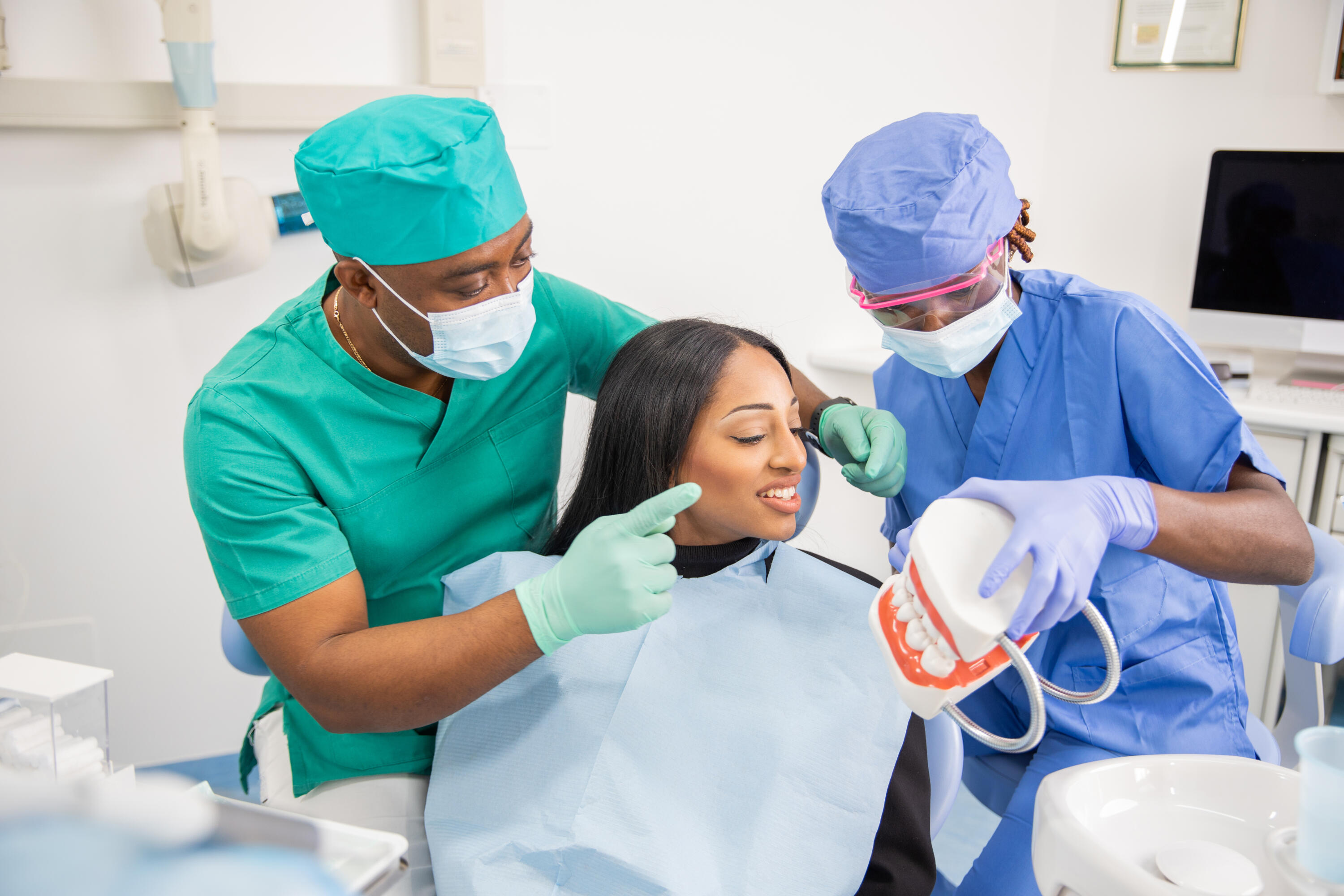 how to run a dental practice