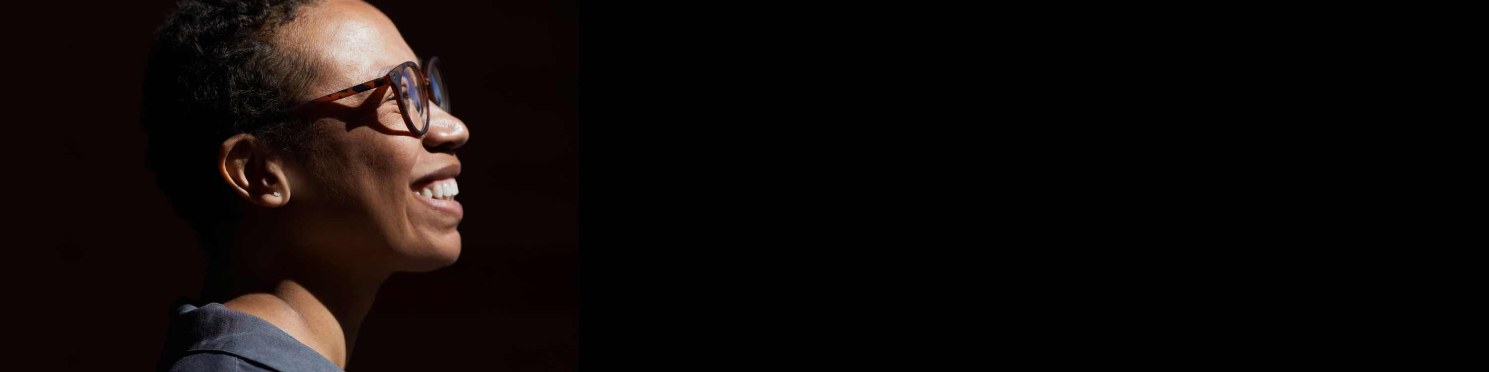 black-woman-smiling-bg